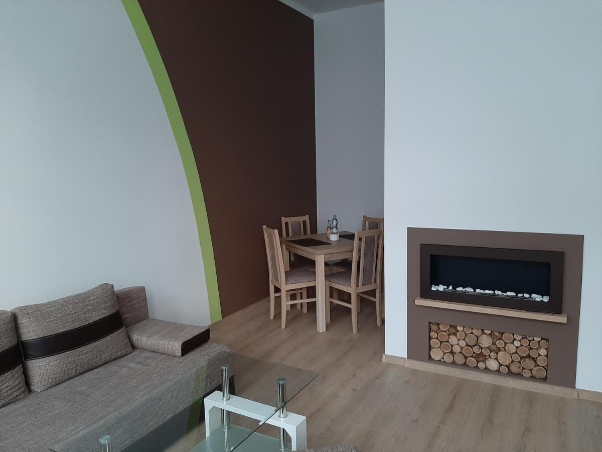 Apartament Nad Jeziorem Olecko Exteriör bild