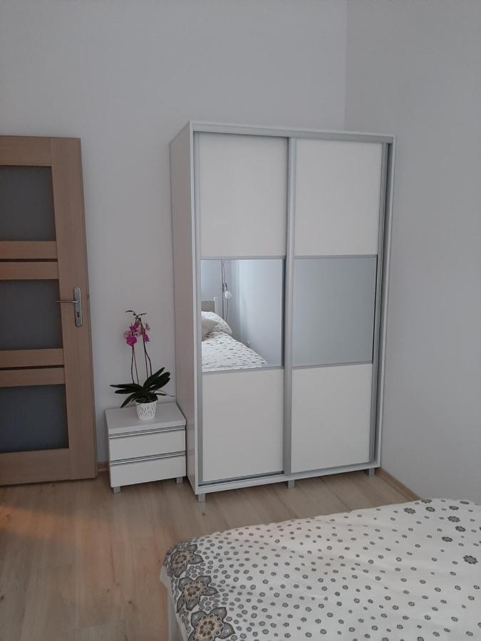 Apartament Nad Jeziorem Olecko Exteriör bild