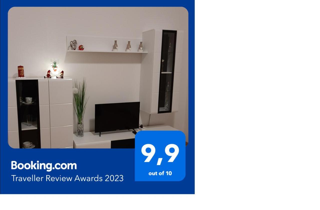 Apartament Nad Jeziorem Olecko Exteriör bild